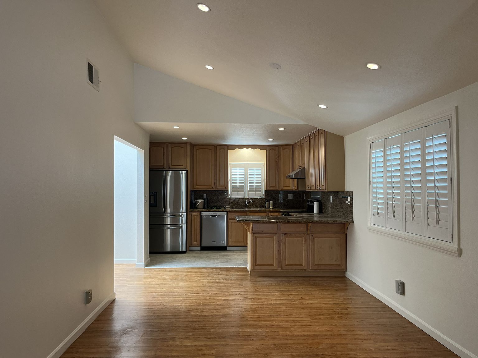33164 Quail Dr photo 4