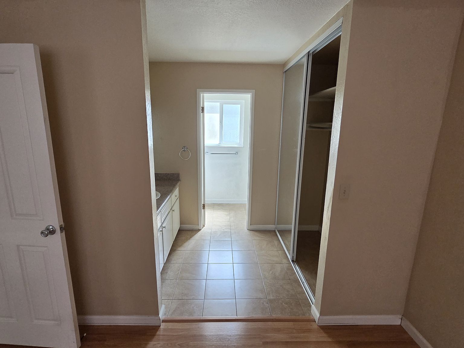 2465 Lambert Pl photo 4