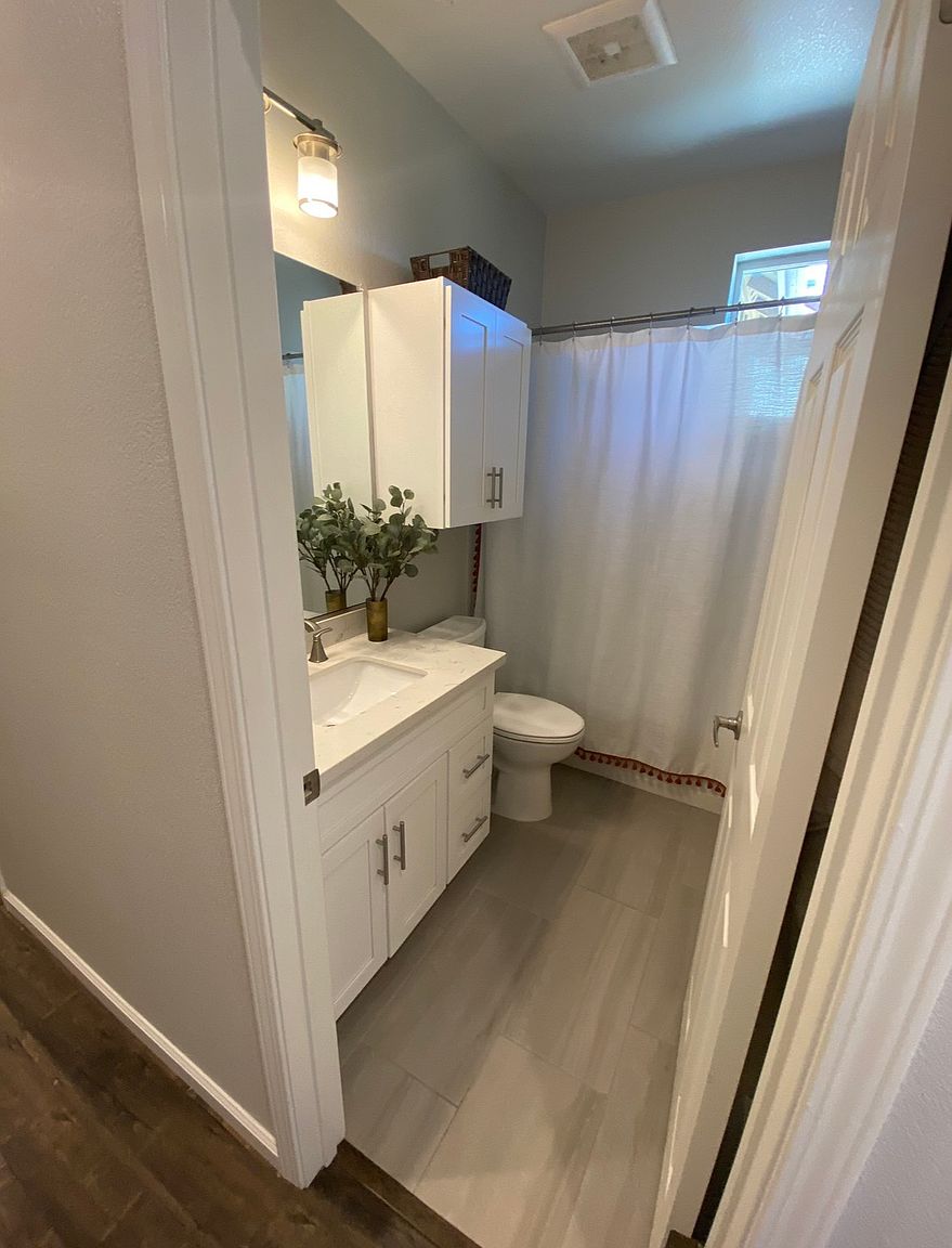 2142 Soleil Way photo 5
