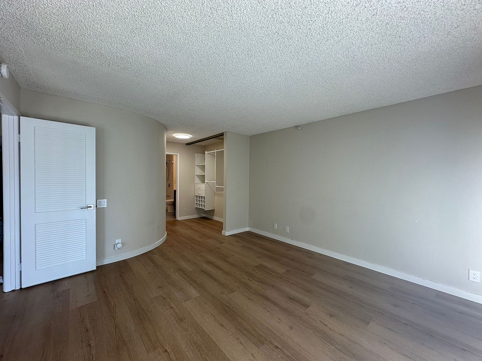 39601 Fremont Blvd photo 4