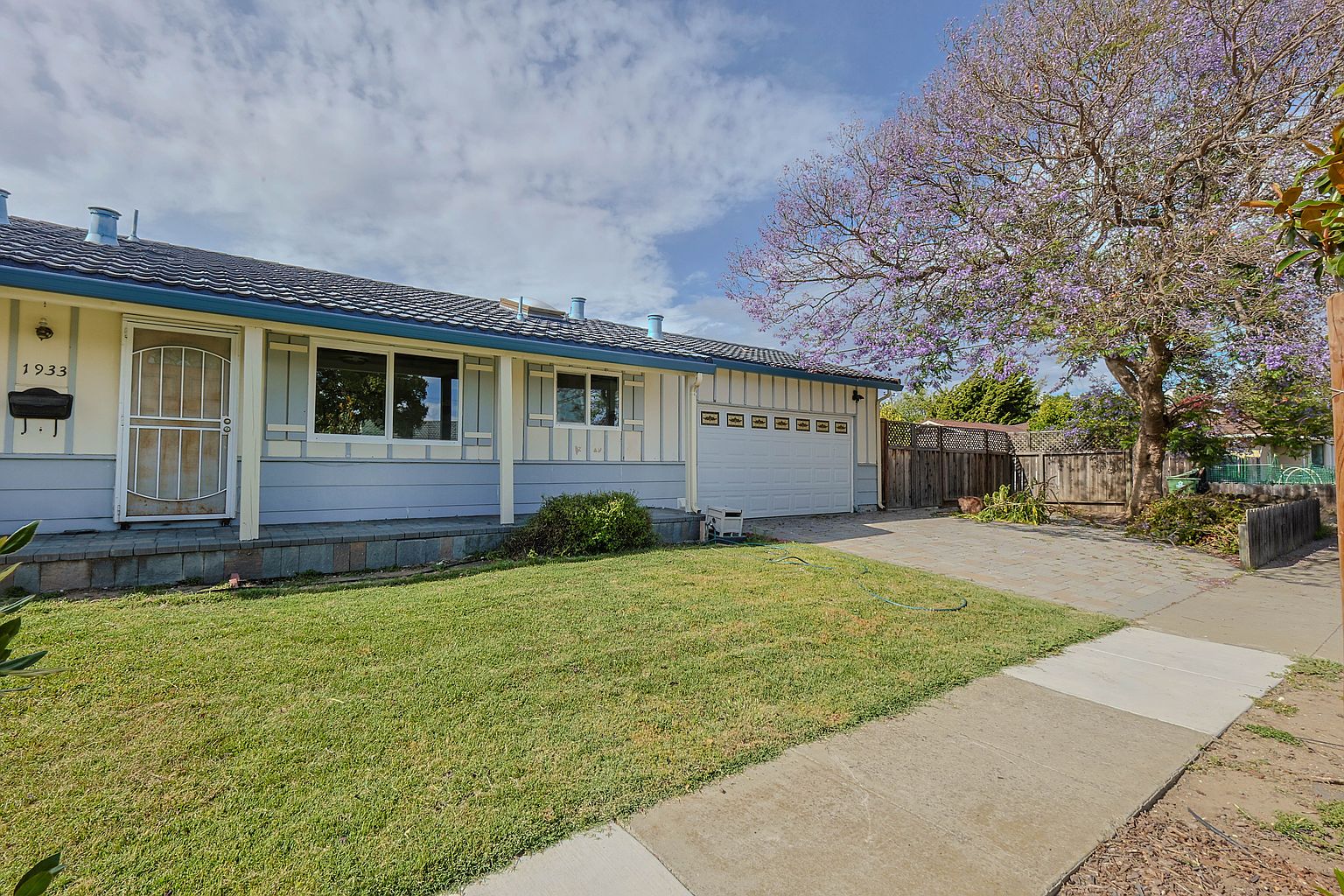 1933 Utah Way photo 2