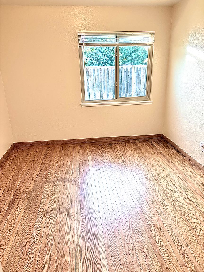 3033 Peralta Blvd photo 4