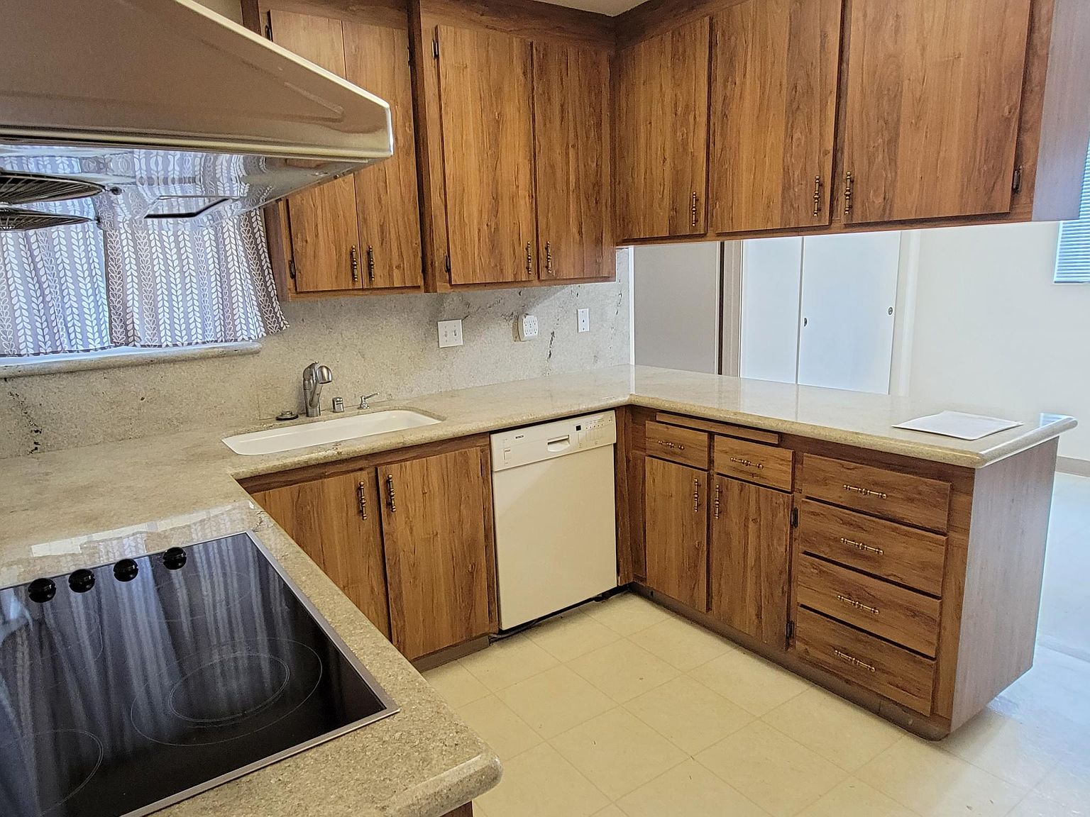 35612 Galen Pl photo 2