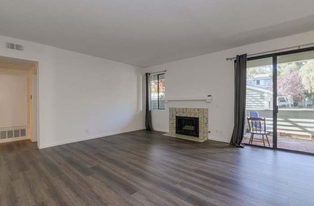 3660 Knollwood Ter photo 5