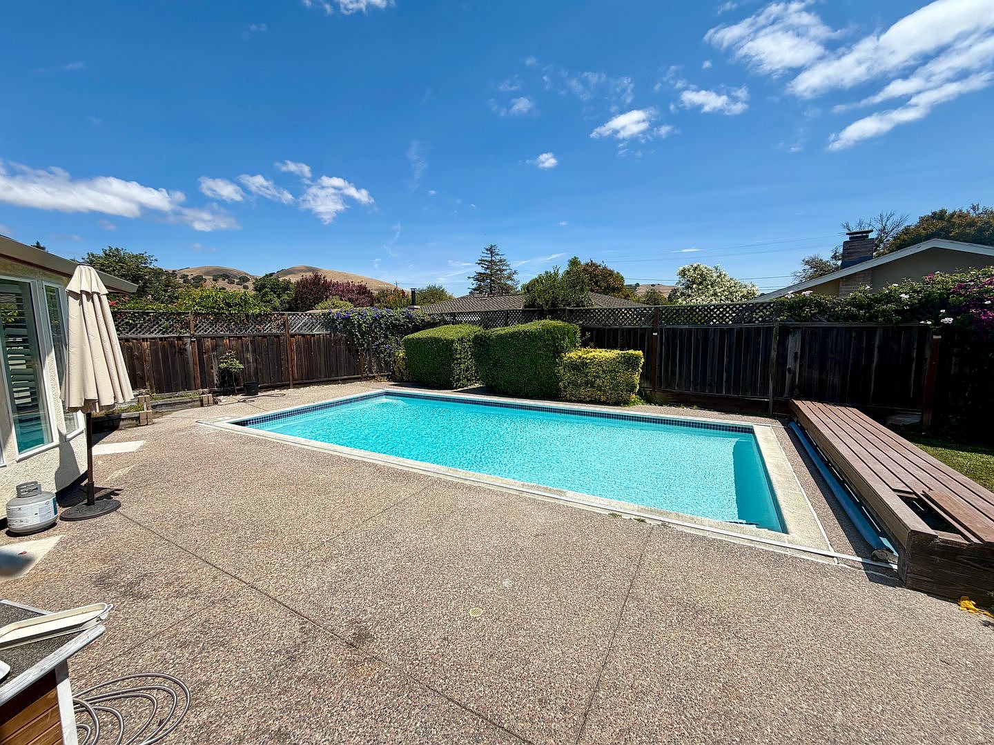 448 D St photo 4