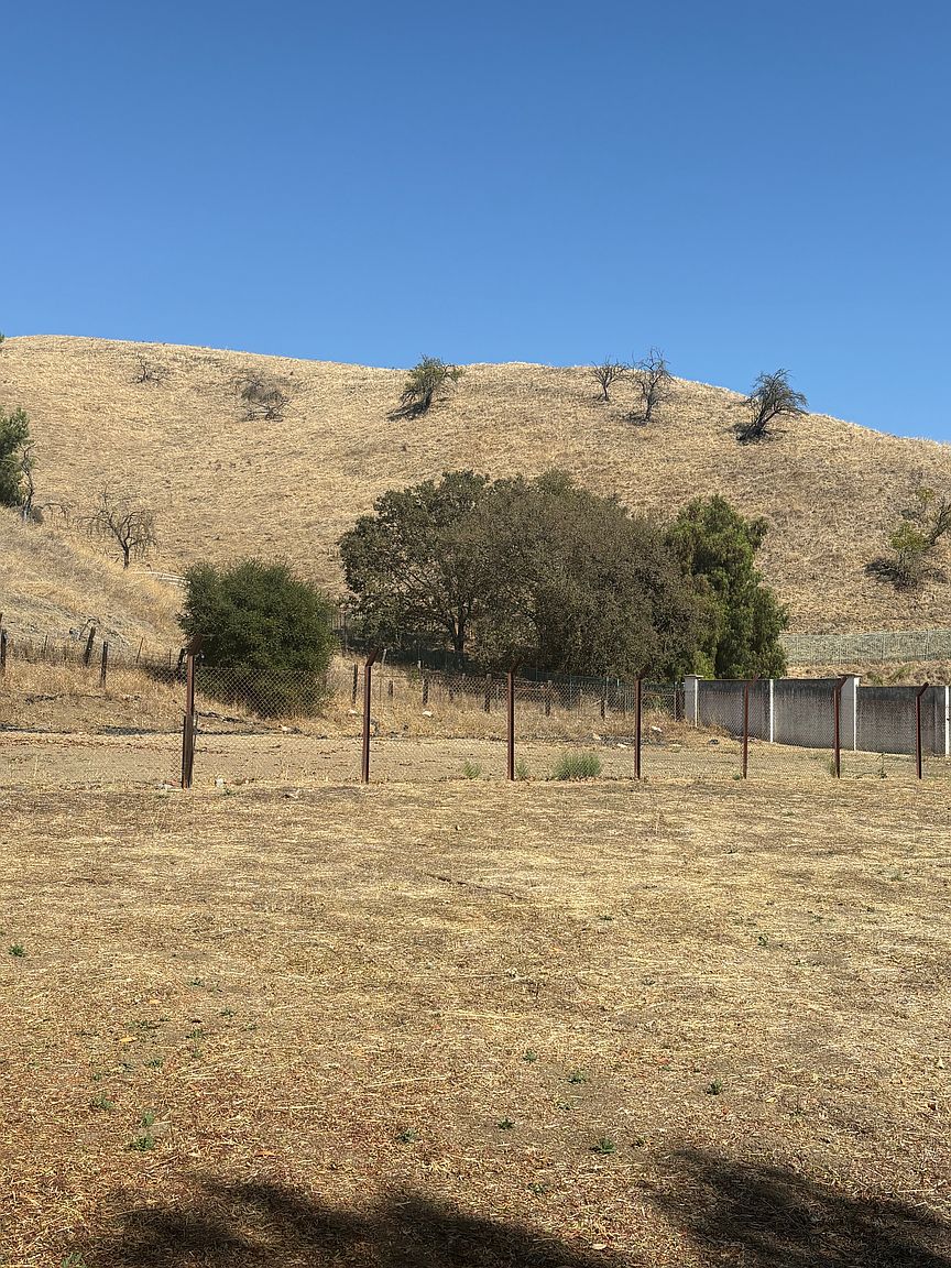2BR/1BA Single Family House on Morrison Canyon Rd · Fremont photo 5