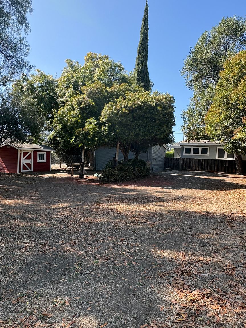2BR/1BA Single Family House on Morrison Canyon Rd · Fremont photo 3