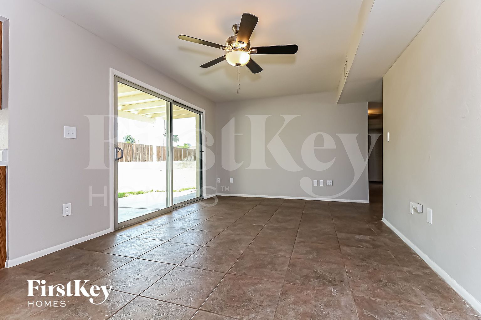4720 W Larkspur Dr photo 5