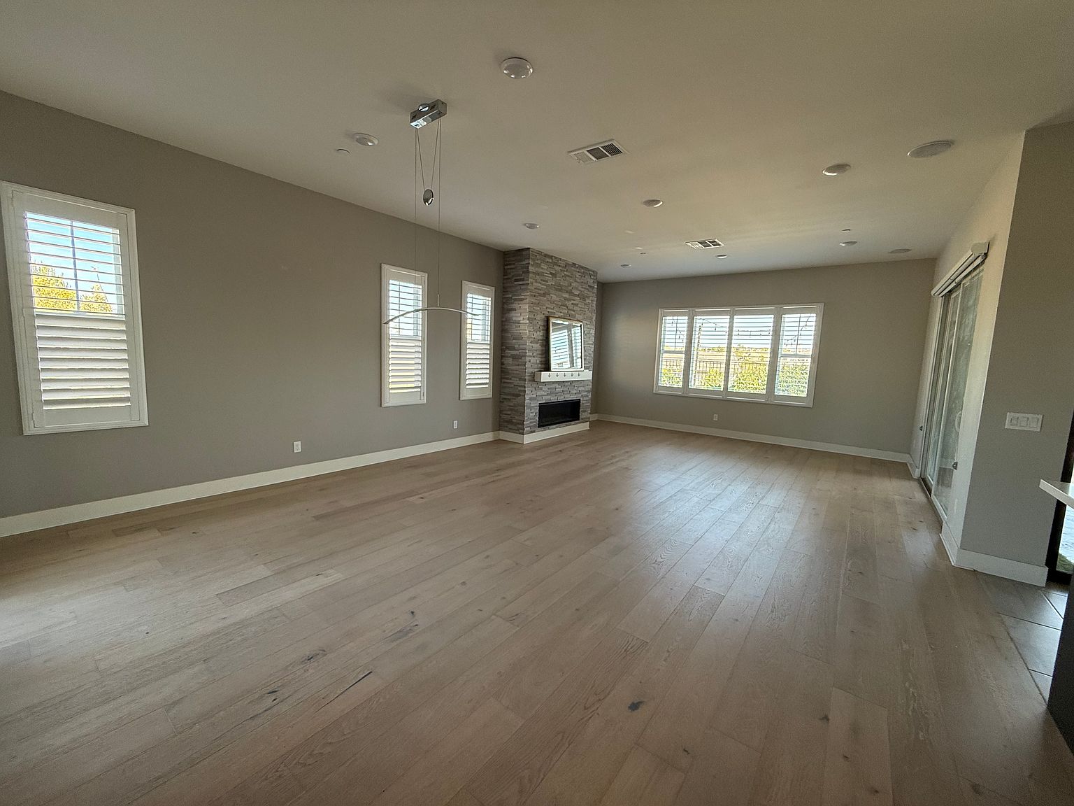 6163 Sagebrush Bend Way photo 5