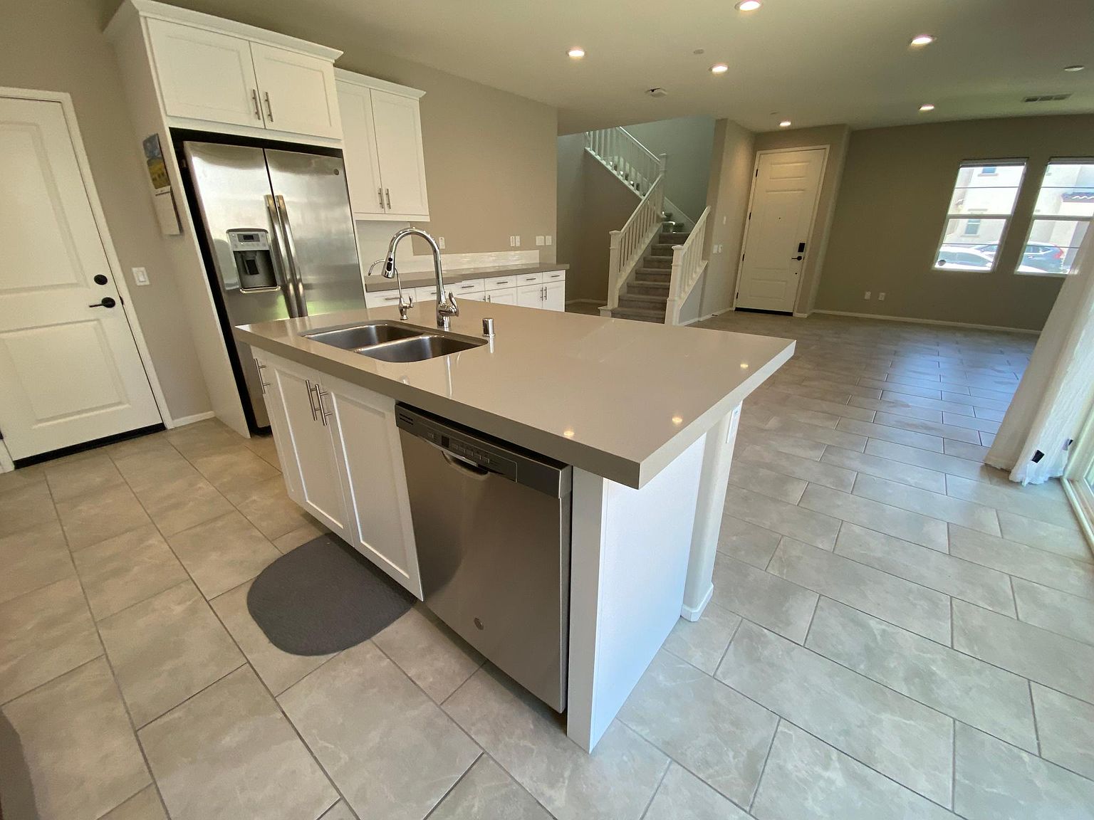 1295 Camino Avalon photo 5
