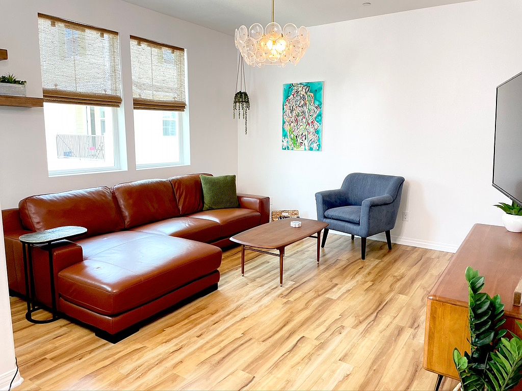 538 Shorebird Way photo 4
