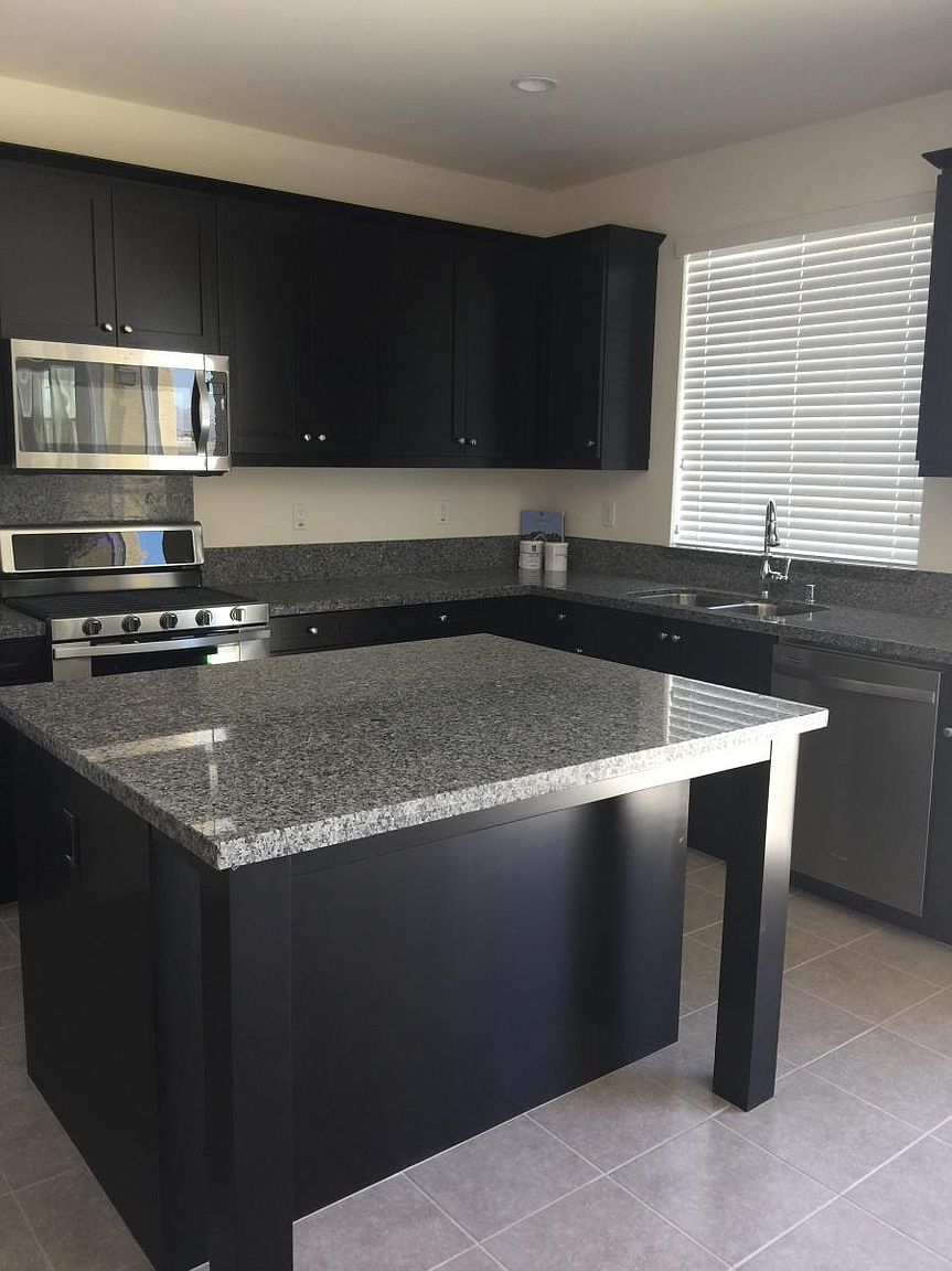 16233 Veridian Cir photo 3