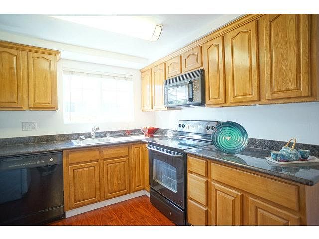43649 Salem Way photo 2