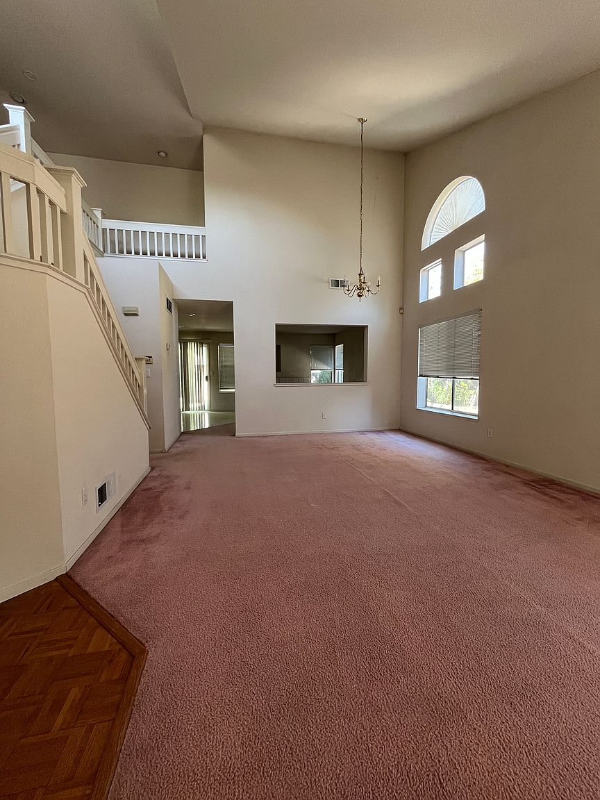 3BR/3BA Single Family House on Brighton Common · Fremont photo 5