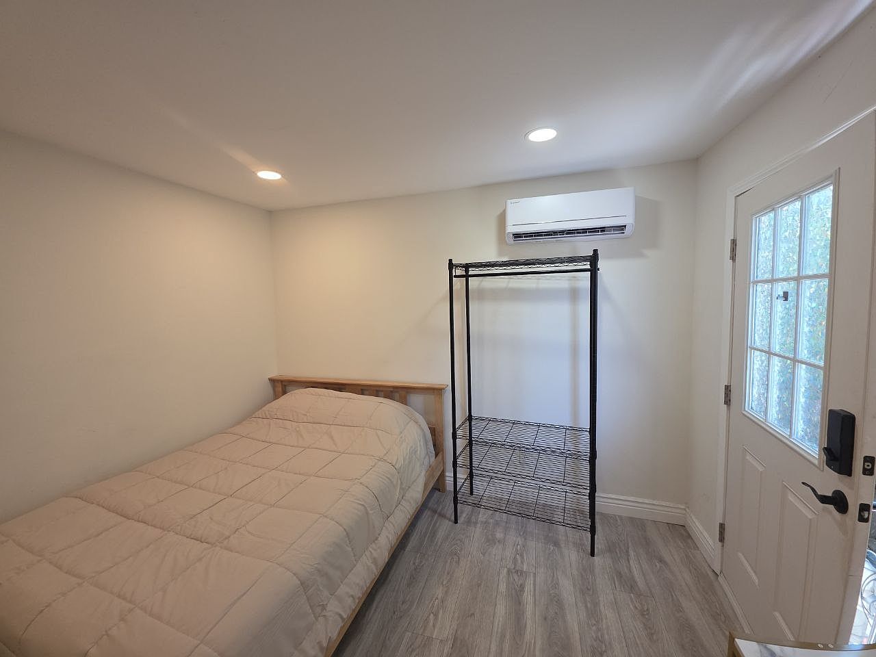 42656 Charleston Way photo 4