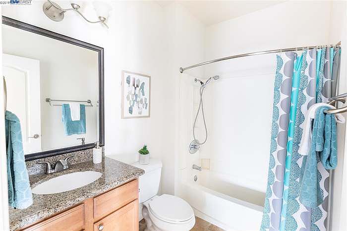 3695 Stevenson Boulevard - 1A245 photo 4