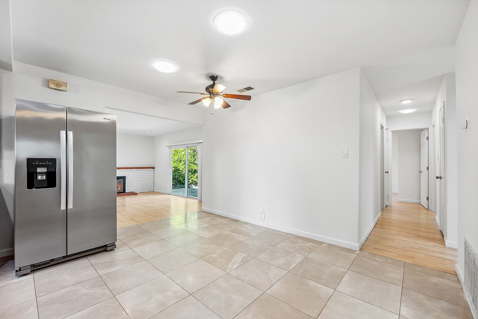 3214 Darwin Dr photo 5
