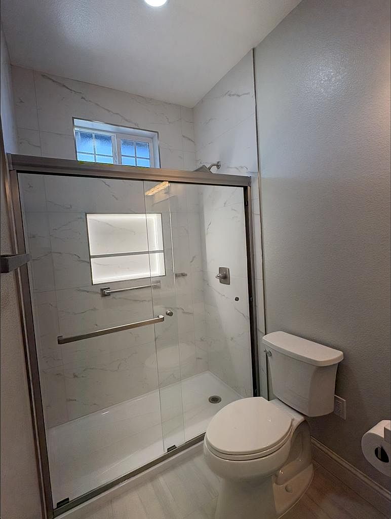4010 Horatio Ct photo 5