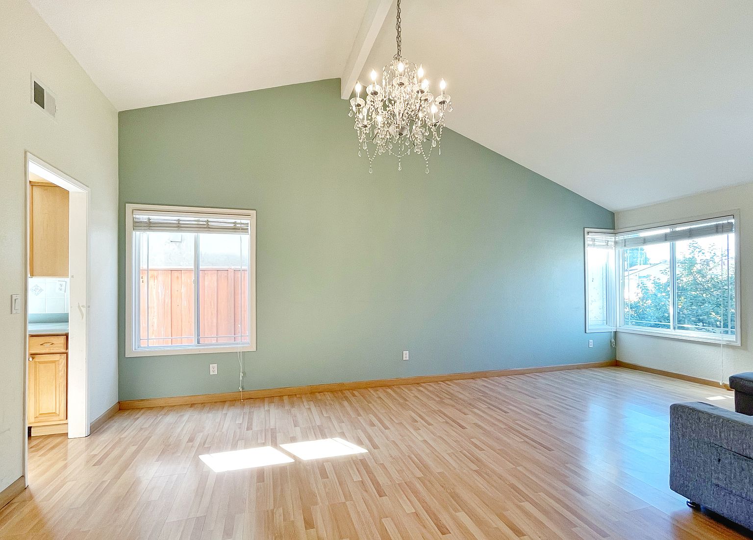 33691 Simple Ct photo 3