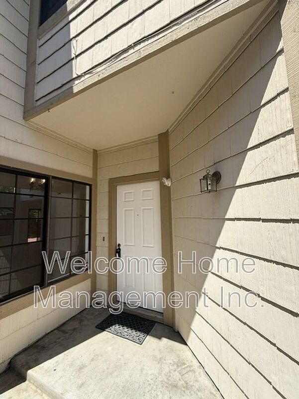 34769 Comstock Cmn photo 3