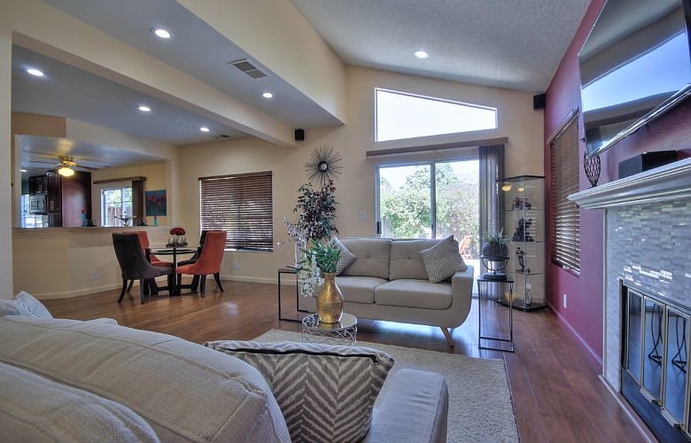 39771 Potrero Dr photo 3