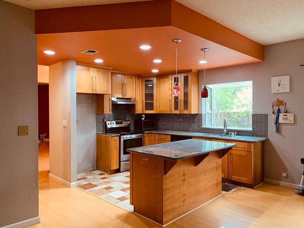 6202 Potrero Dr photo 4