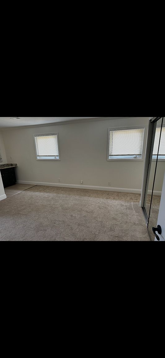 7617 Canterbury Ln photo 4