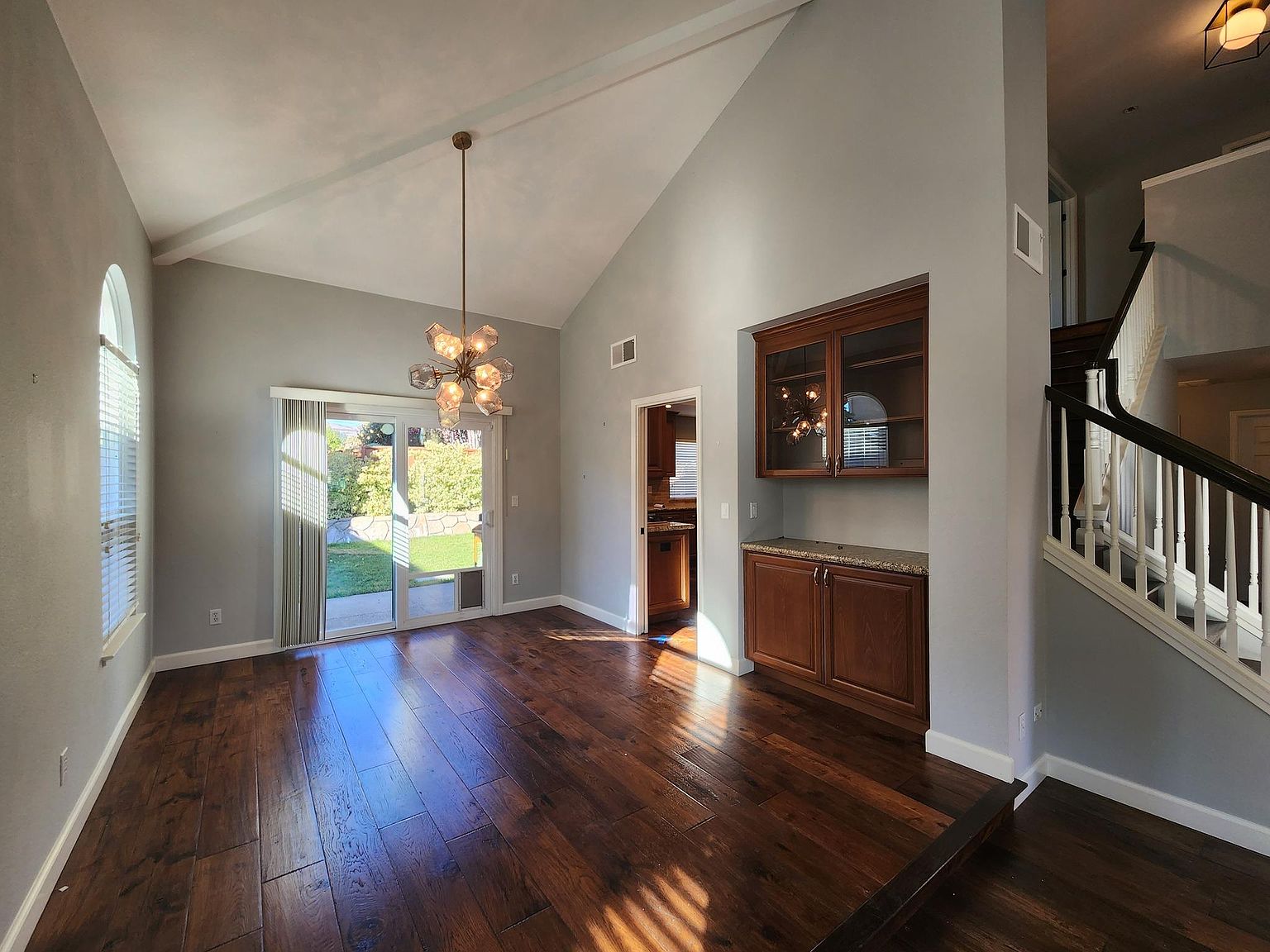 8178 Brighton Pl photo 4