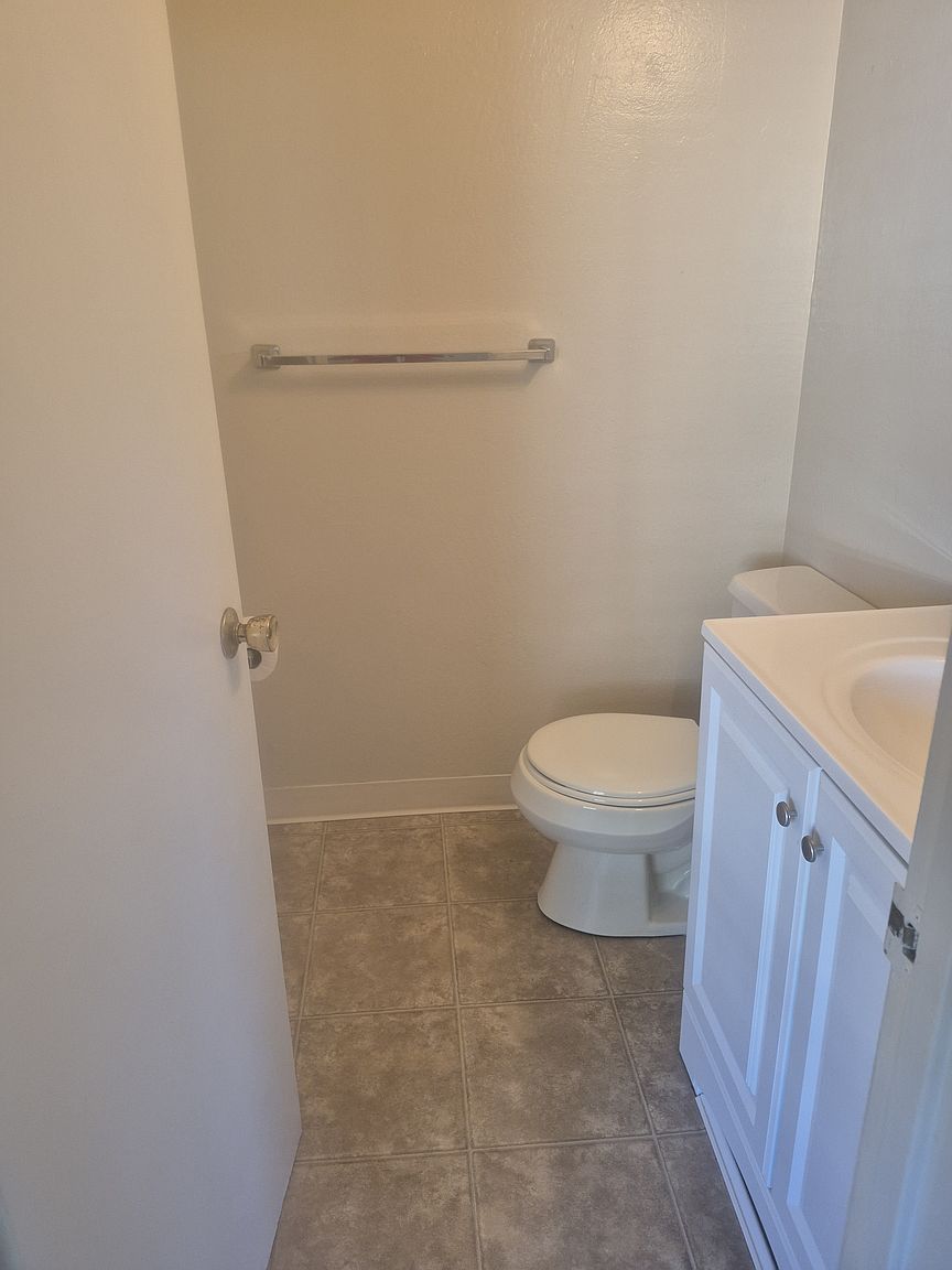 8644 Beverly Ln photo 5