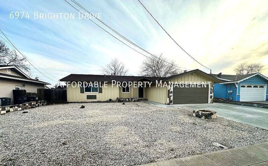 6974 Brighton Dr photo 2