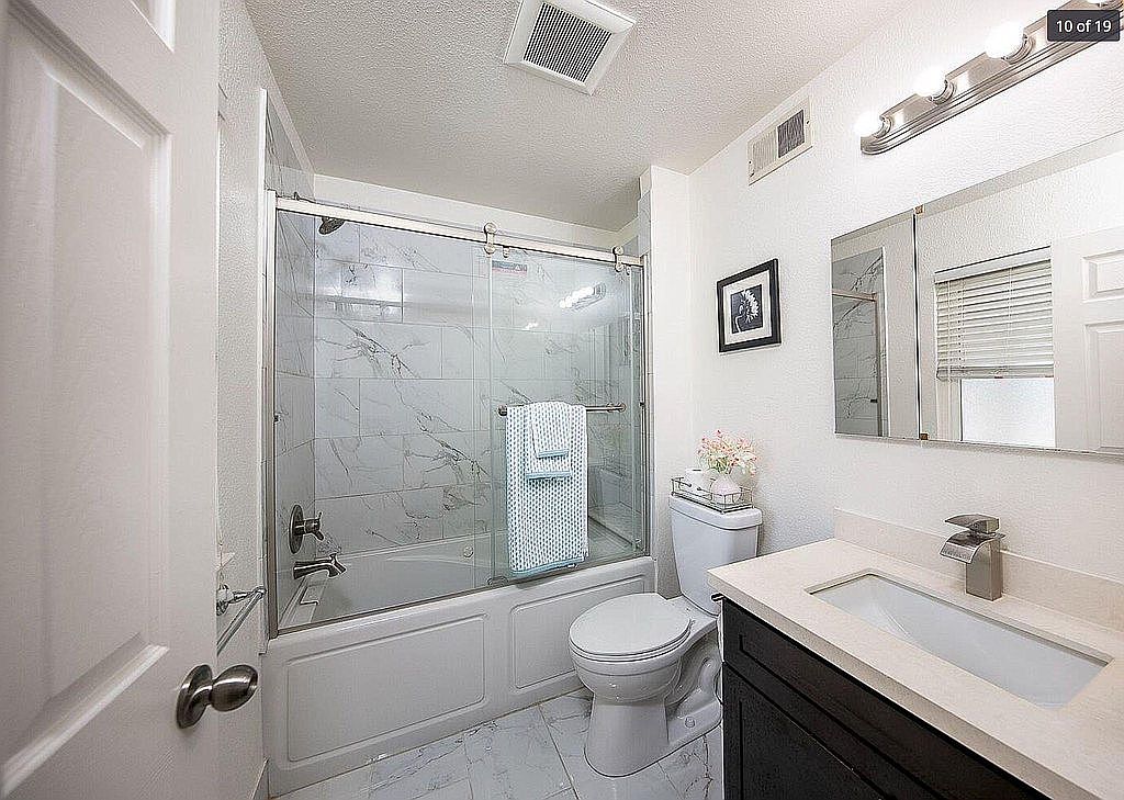 7236 Avon Ct photo 4