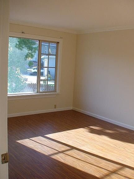 3887 Mesa Verde Ct photo 2