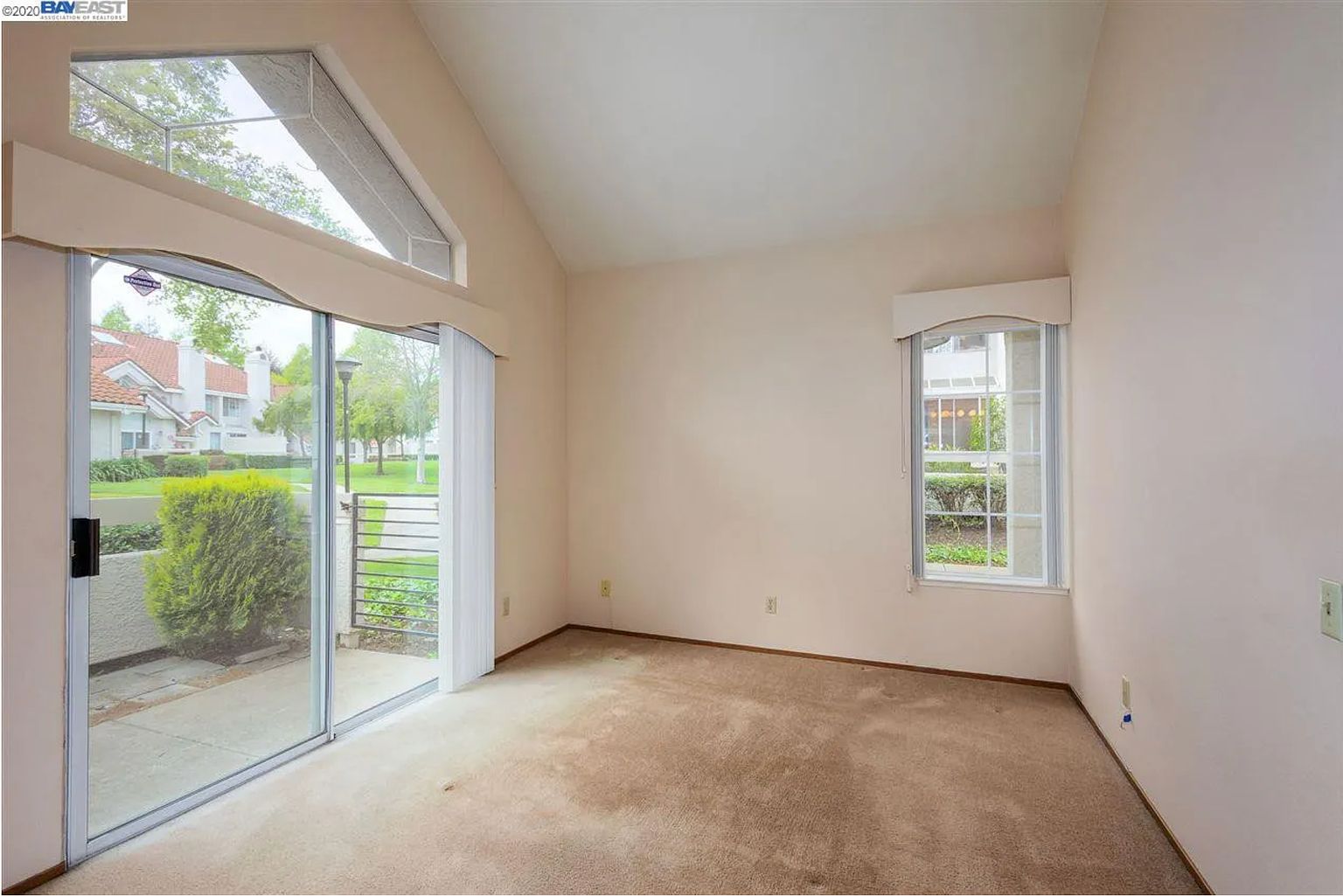 7203 Cronin Cir photo 2