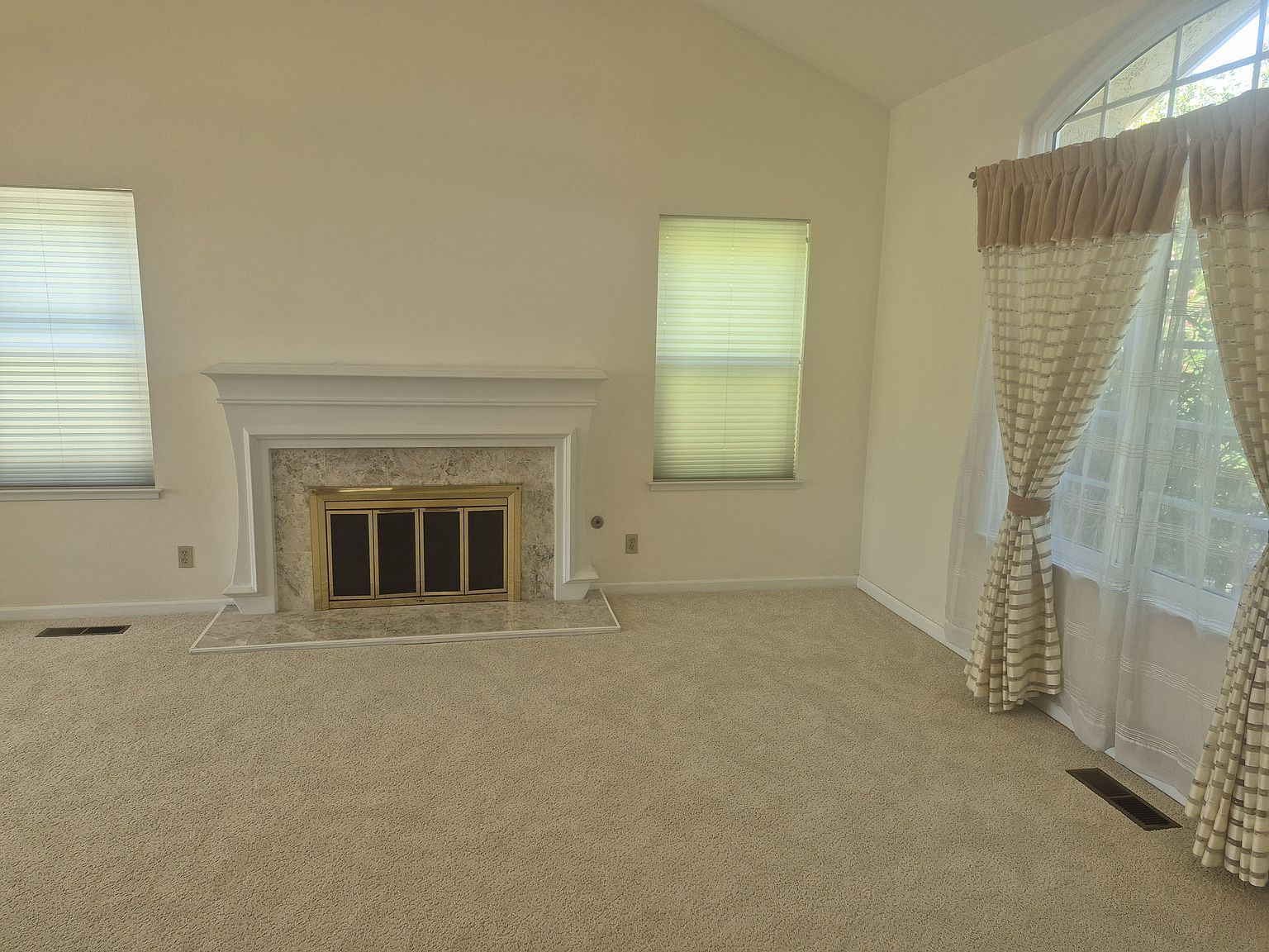 5180 Mount Tam Cir photo 3