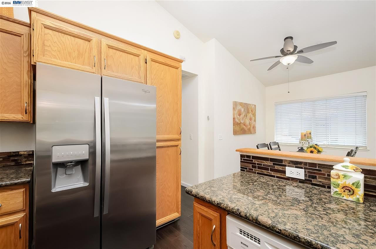 4287 Zevanove Ct photo 4