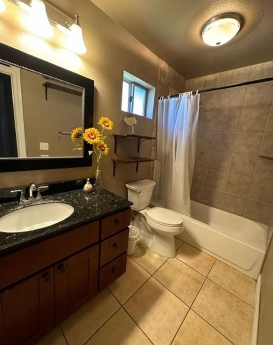237 Rachael Pl photo 2
