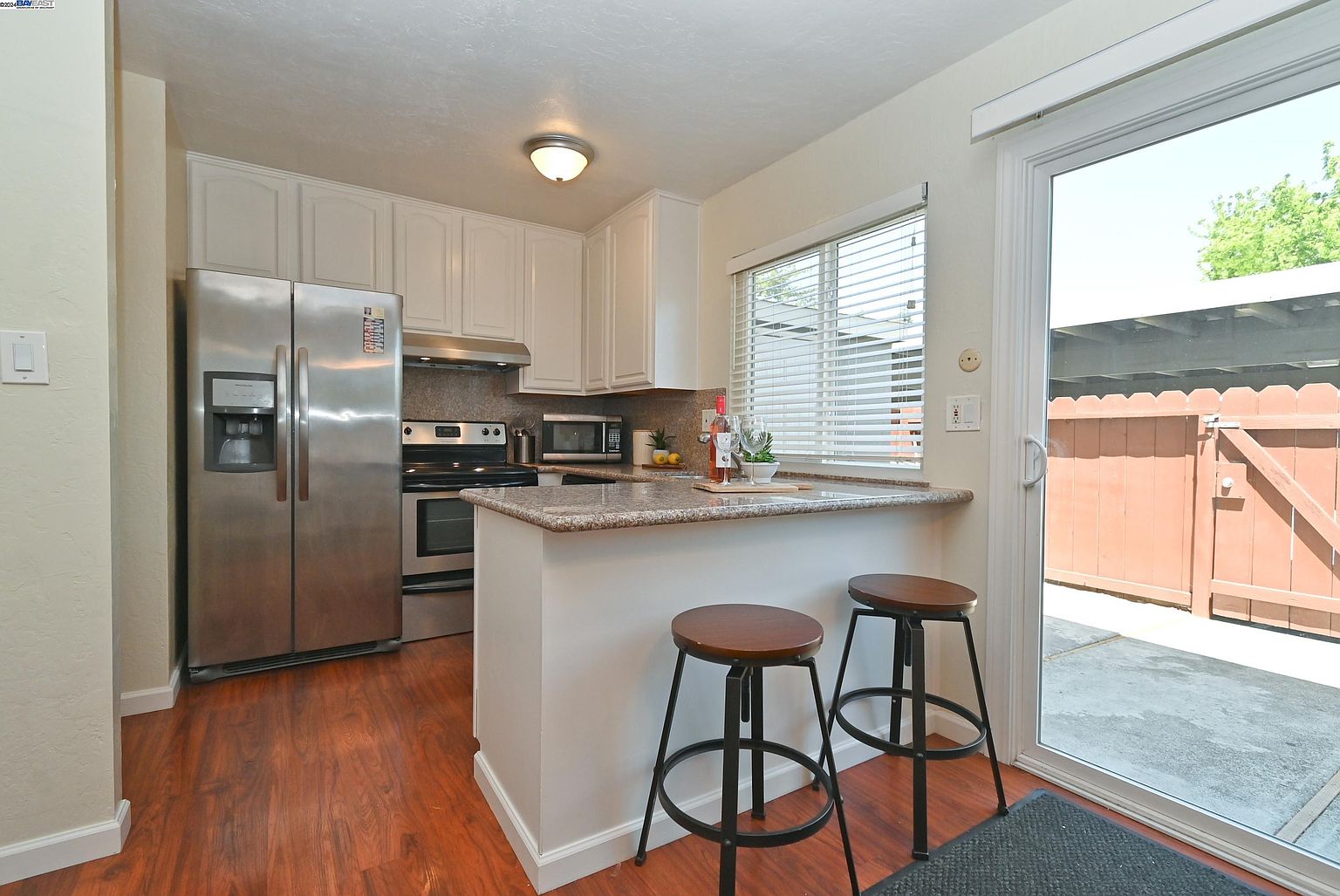 4408 Comanche Way photo 5