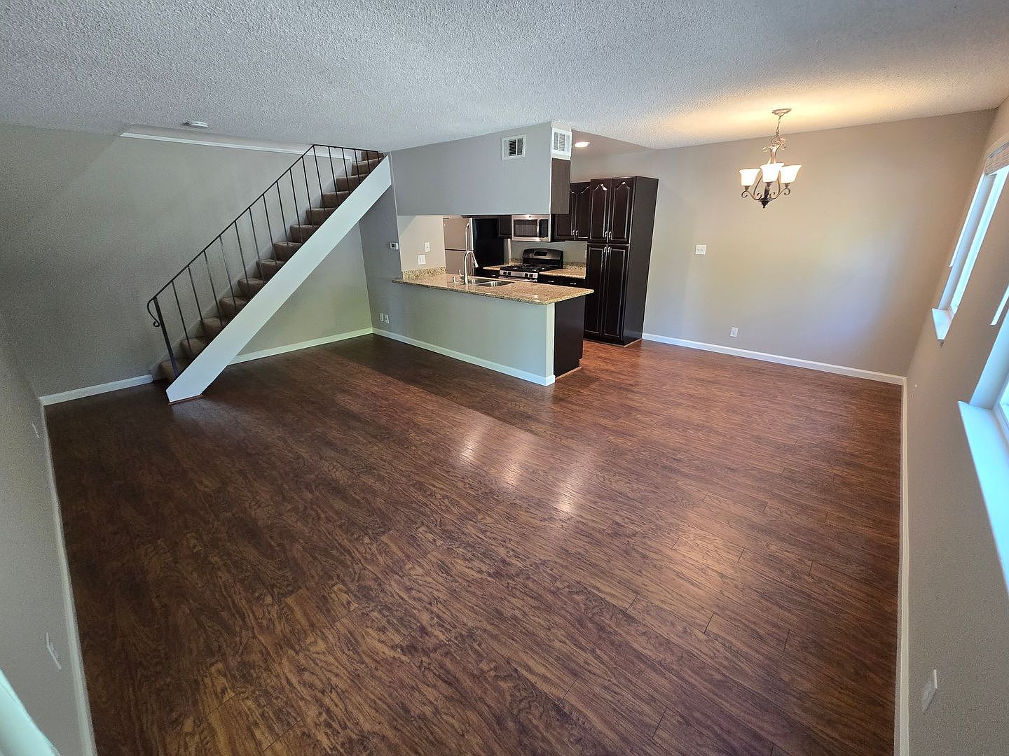 2341 Foothill Rd Pleasanton, CA 94588 photo 3