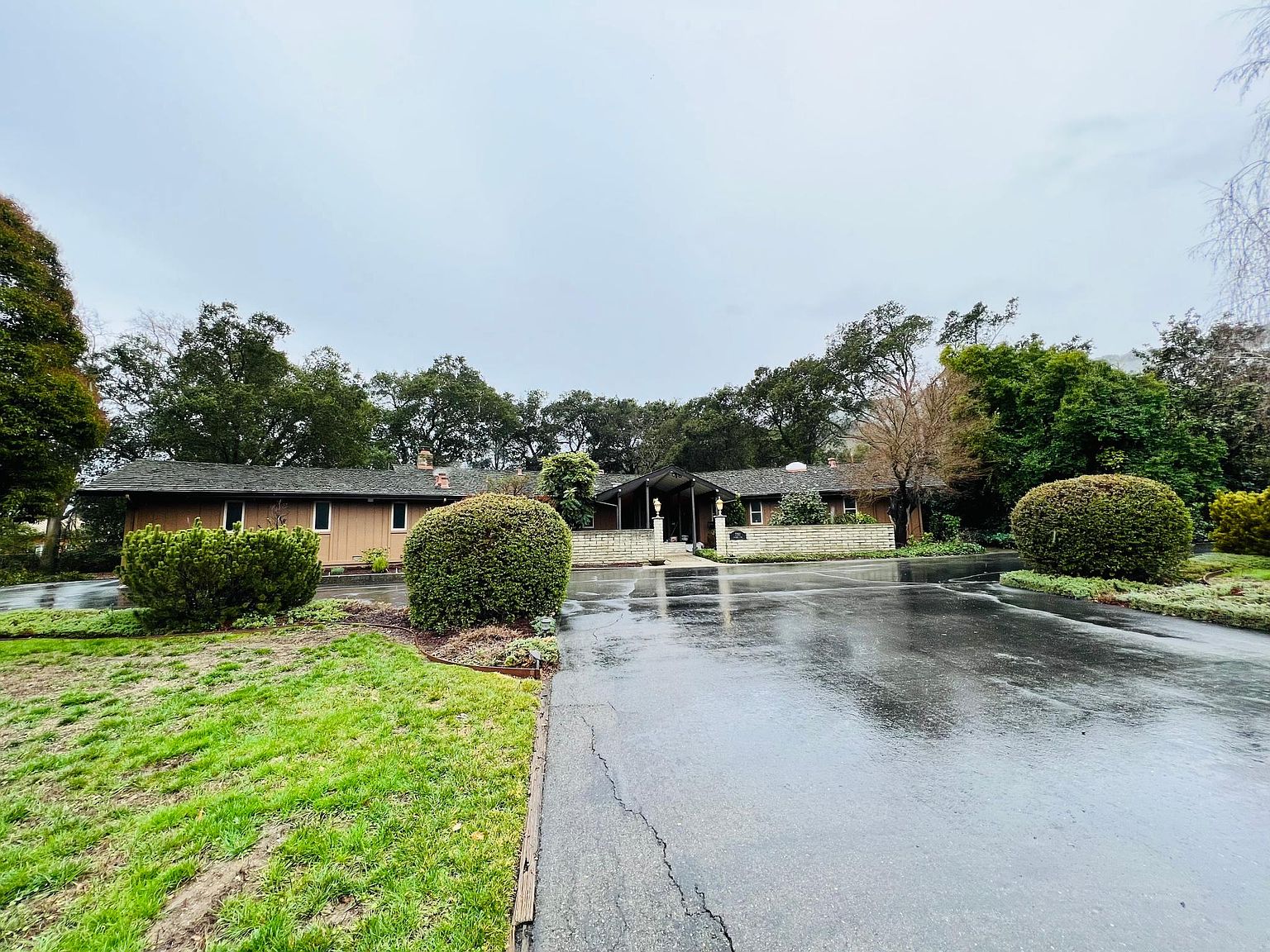 4BR/2BA Single Family House on Country Ln · Pleasanton