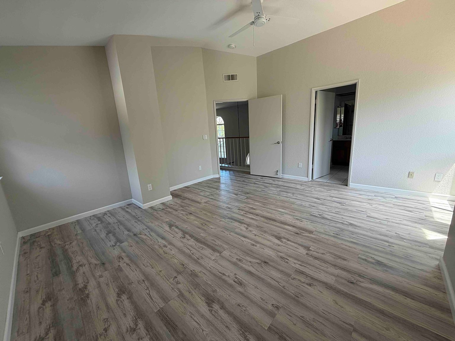 3055 Badger Dr photo 5