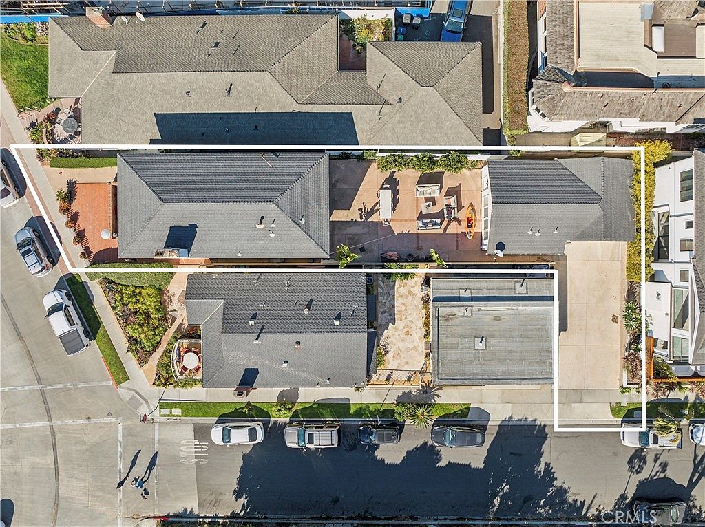 2824 Ocean Blvd photo 4