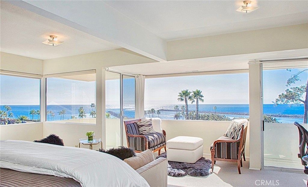 2824 Ocean Blvd photo 5
