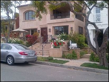 222 Iris Ave photo 2
