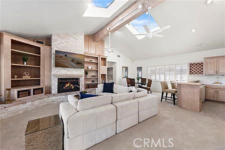 322 Jasmine Ave photo 3