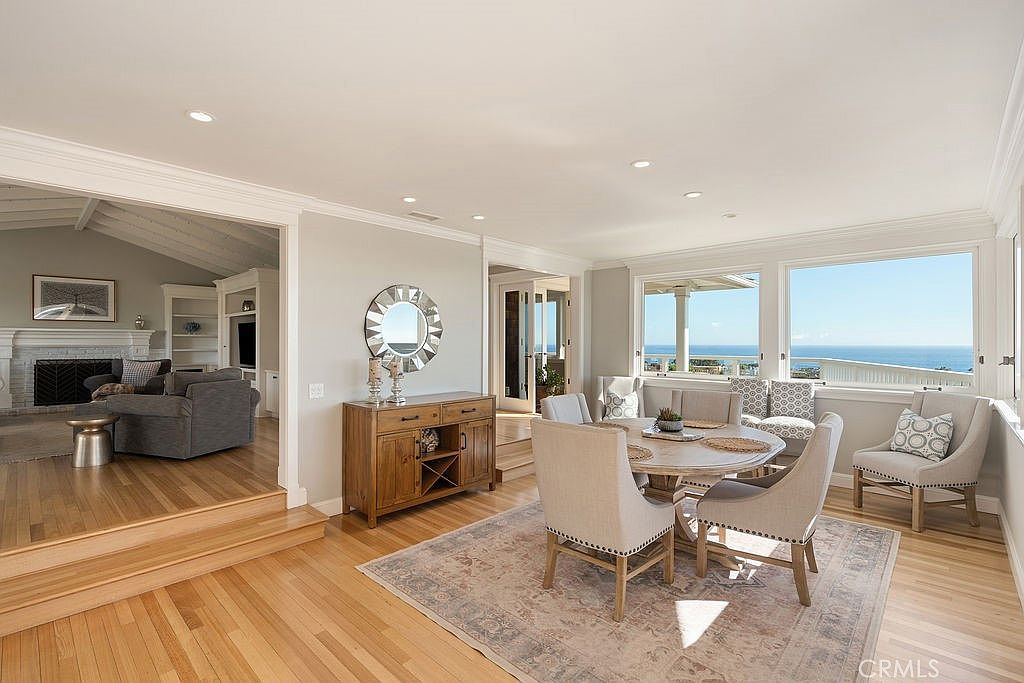 407 Mendoza Ter photo 4