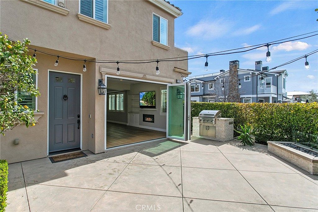 500 Marigold Ave photo 5