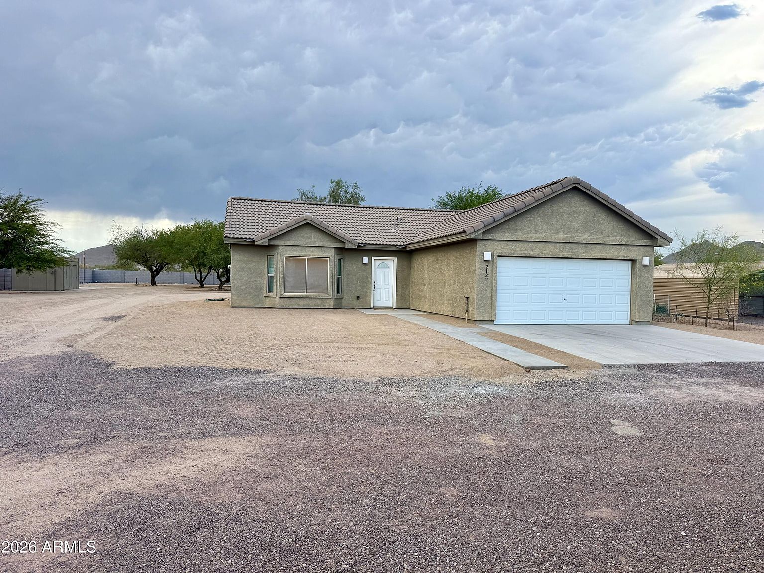 2122 E Cloud Rd Phoenix, AZ 85086 photo 2