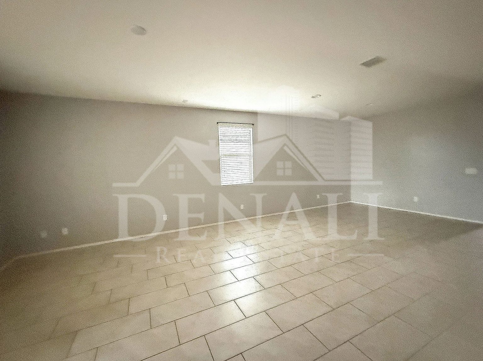 5231 W Leodra Ln photo 5