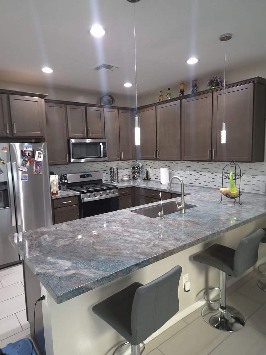 2052 W Trotter Trl photo 4