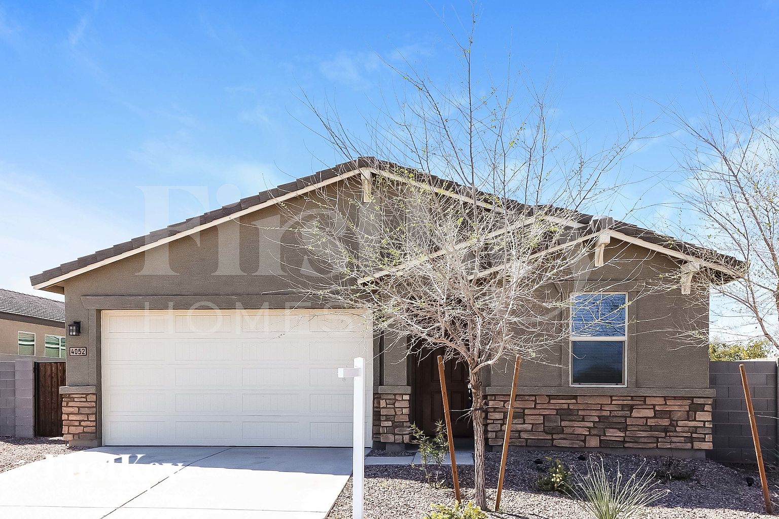 4052 S 101st Ln photo 2